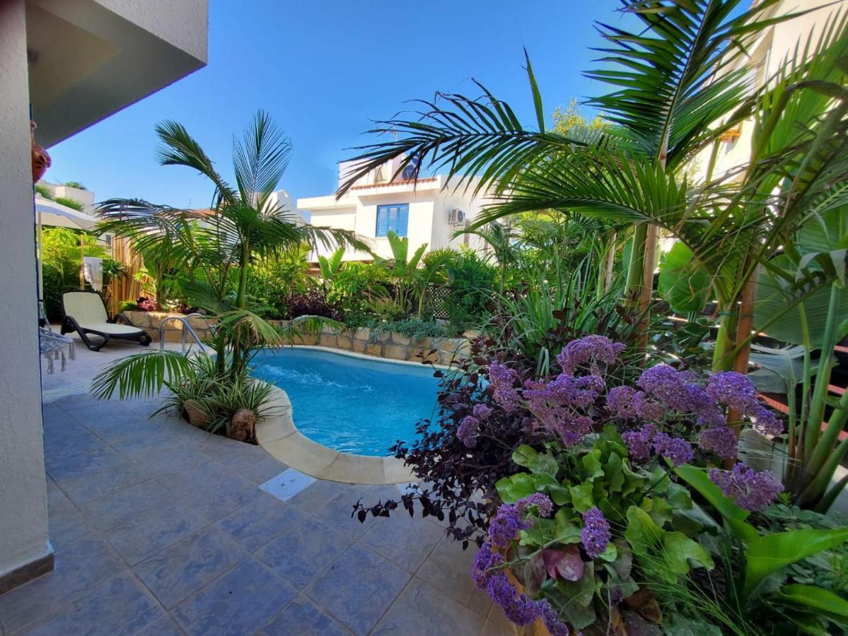 Charming 3-Bed Villa In Protaras With Heated Pool Exterior photo