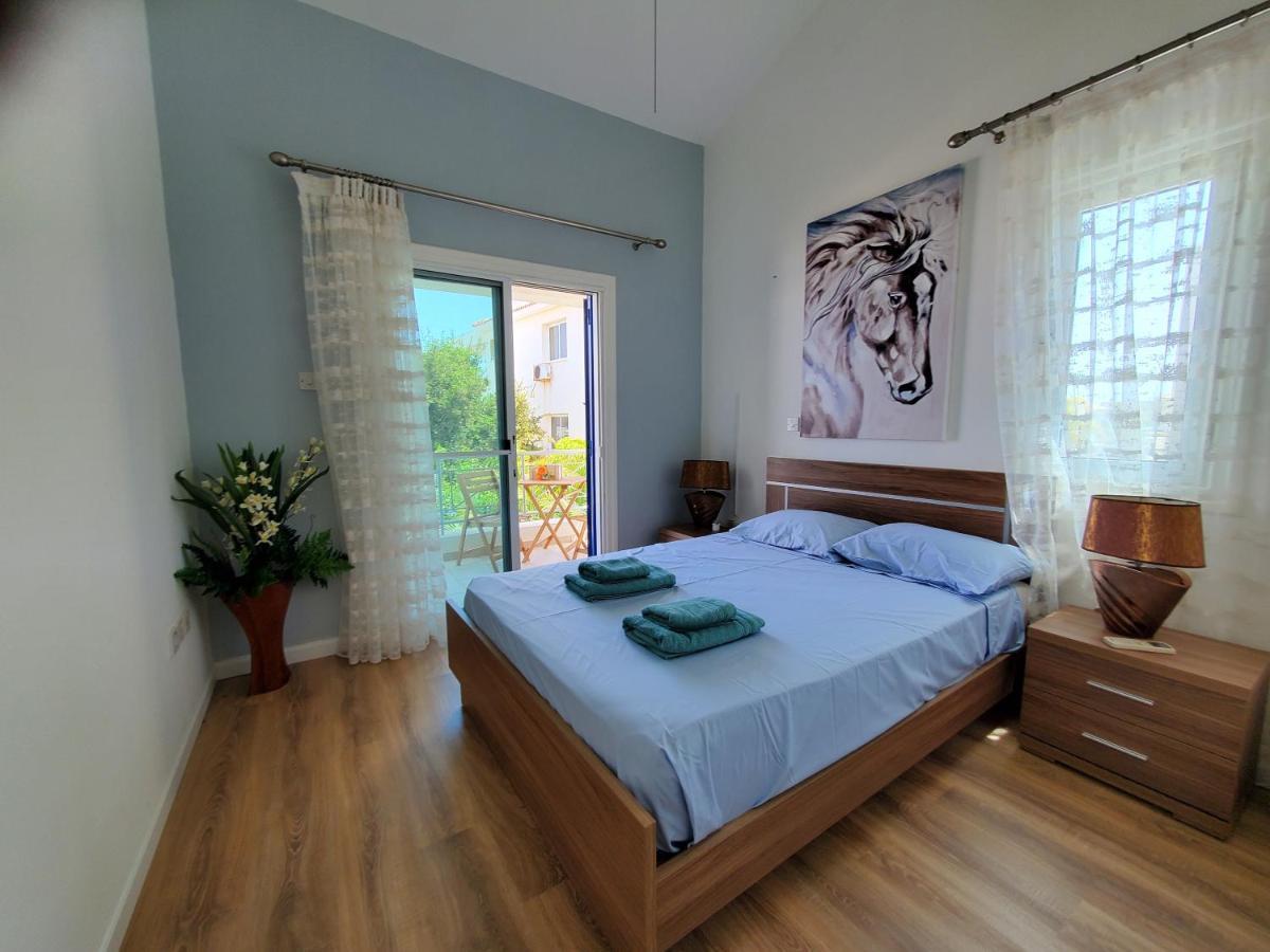 Charming 3-Bed Villa In Protaras With Heated Pool Exterior photo